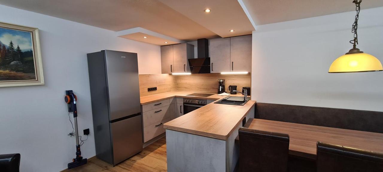 Appartamento Haus Haberstock Riezlern Esterno foto