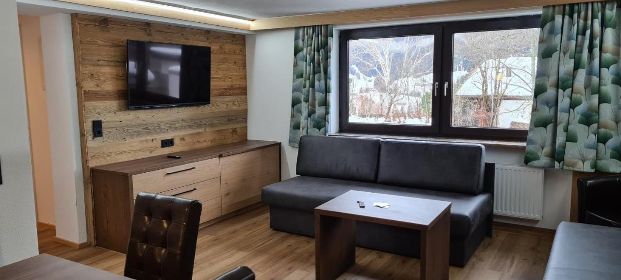 Appartamento Haus Haberstock Riezlern Esterno foto